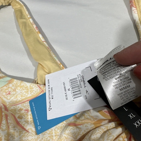 NWT $55 O'Neill [ Medium ] Sydney Mavericks Bikini‎ Top in Straw Yellow - Picture 7 of 15